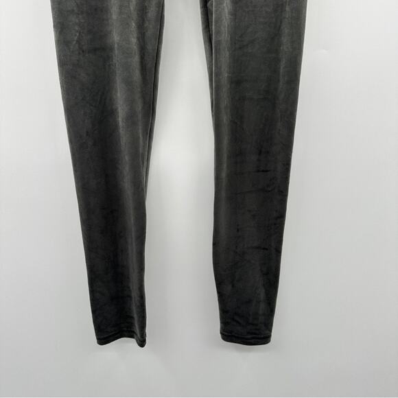 Offline by Aerie Gray Soft Texture High Rise Full Length Leggings Sz L NEW - Picture 3 of 10